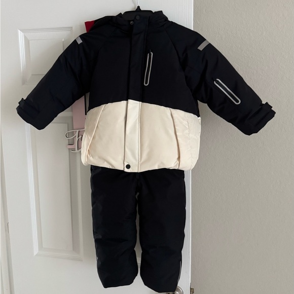 Zara Boys’ Snow Ski Jacket and Bib size 4-5